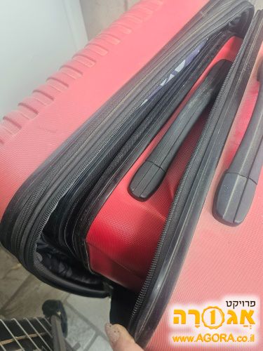 מזוודות