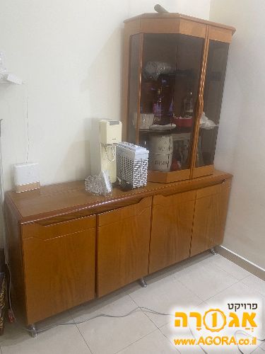מזנון עץ