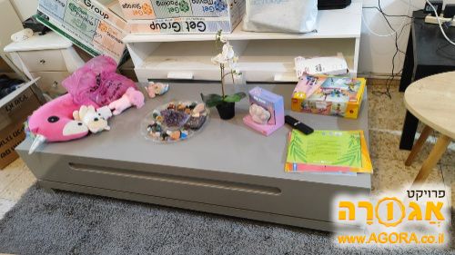 שולחן סלון