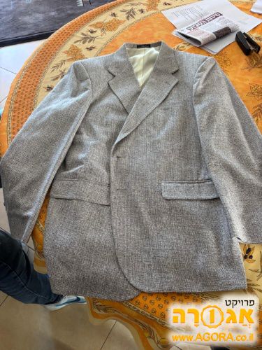 ז'קט אפור בהיר