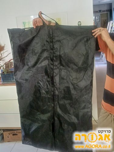 תיק לחליפה