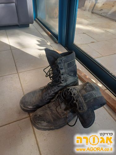 נעלים צבאיות