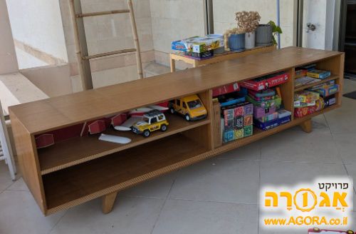 שידת טלויזיה