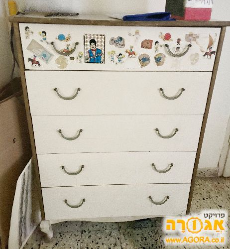 שידת מגירות