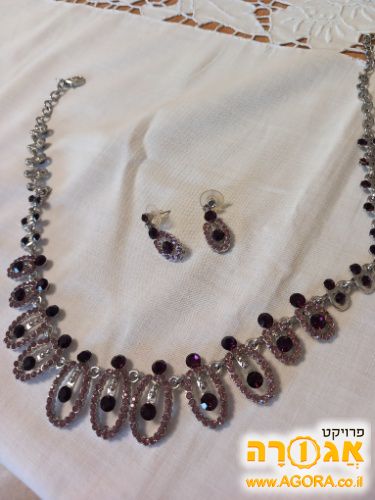 סט שרשרת ועגילים