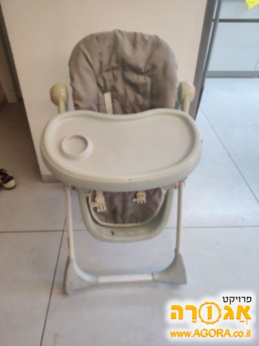 כסא אוכל לתינוק
