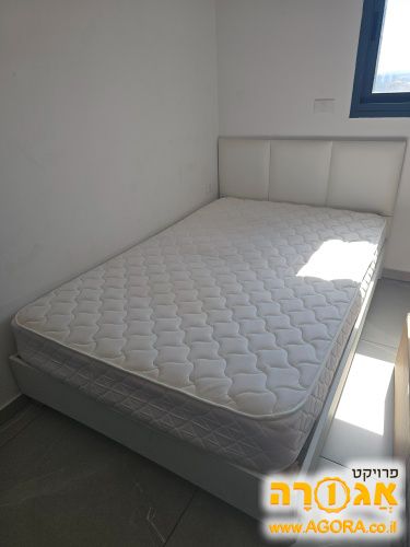 מיטה ומזרן