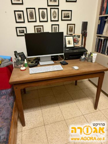 שולחן