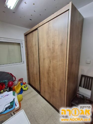 ארונות הזזה
