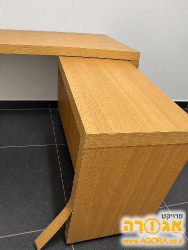 שולחן מחשב