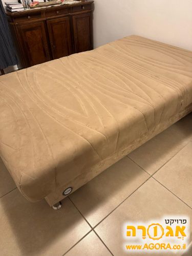 מיטת נוער