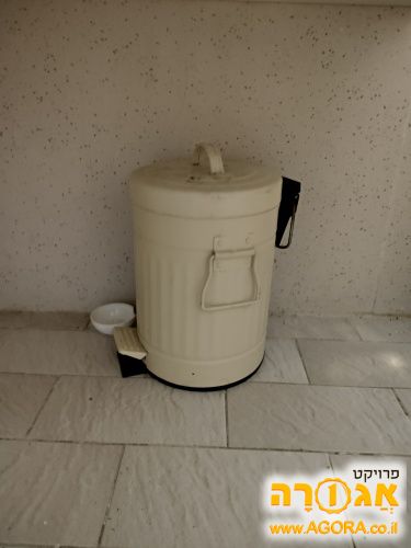 פח קטן כפרי
