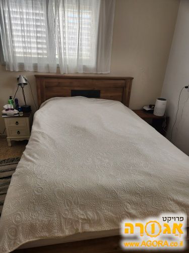 מיטה זוגית