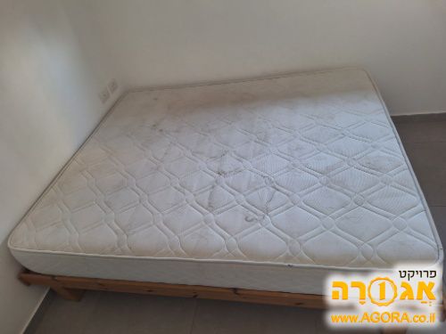 מזרון זוגי ובסיס