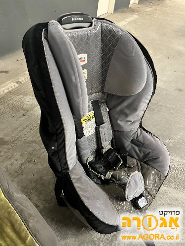 כיסא לרכב