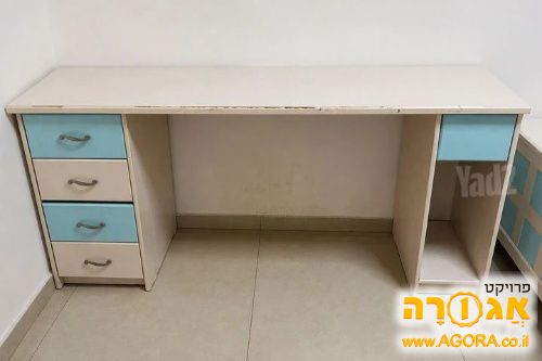 שולחן כתיבה