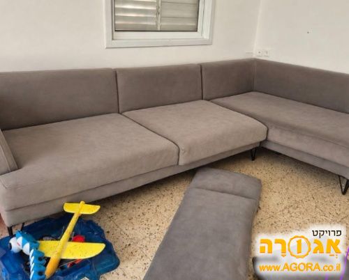 ספה במצב טוב