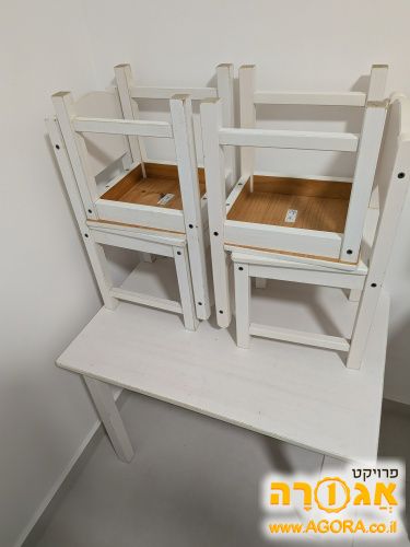 שולחן + 4 כסאות לילדים