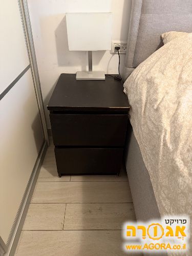 שידת 6 מגירות ושידת לילה תואמת איקאה