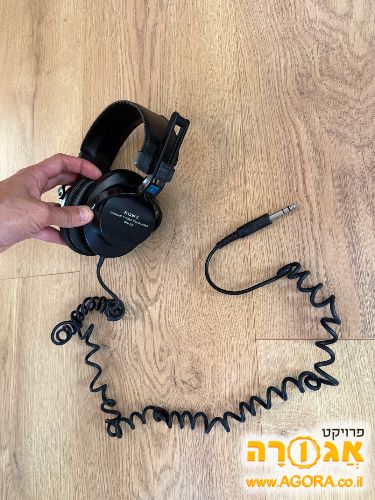 אוזניות
