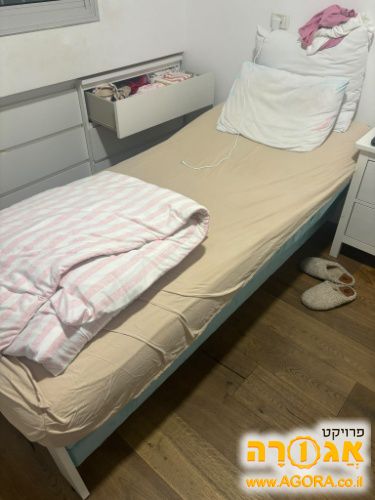 מיטת יחיד