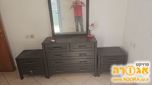 קומודה + 2 שידות