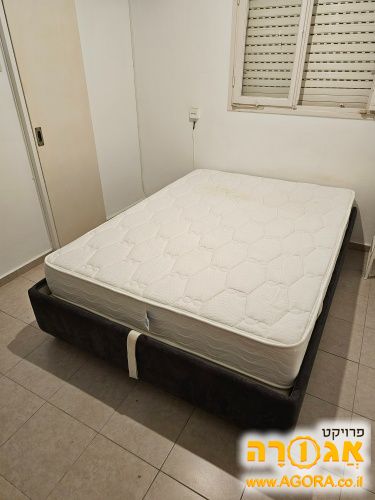 מיטה זוגית - מזרן ובסיס עם תא אחסון