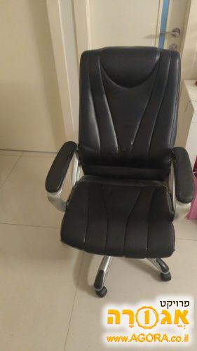 כסא מנהלים