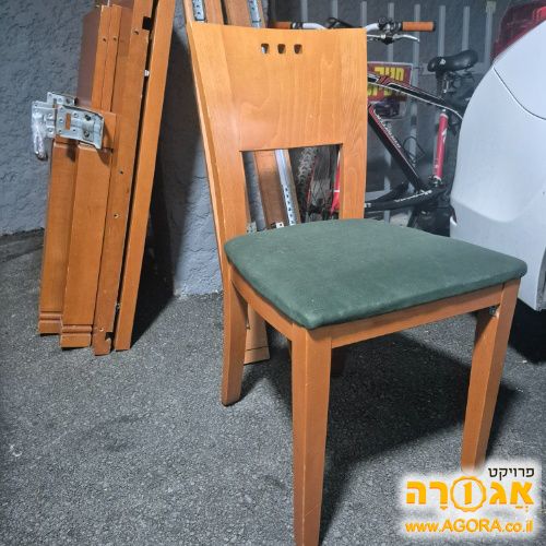 שולחן אוכל משפחתי + 6 כסאות