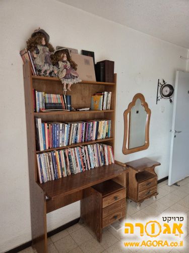 ספריה פלוס מראה ושערה תואמות