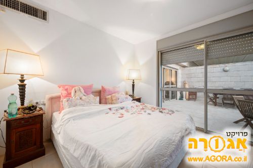 מיטה זוגית בסיס +מזרון