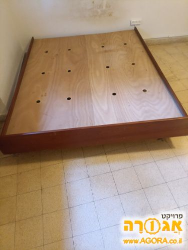 בסיס מיטה זוגית
