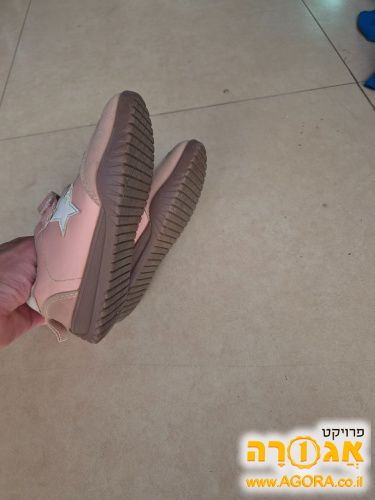 נעלי בנות
