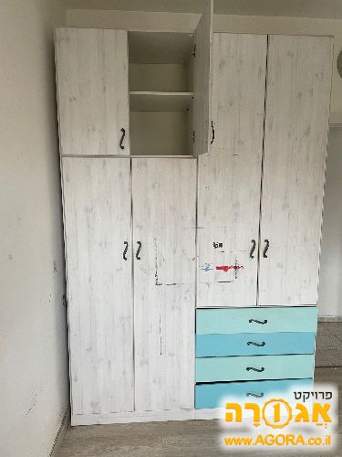 ארון 4 דלתות