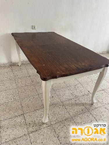 שולחן אוכל עץ מלא