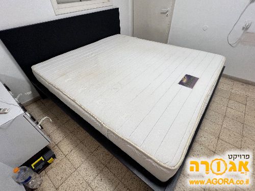 מיטה זוגית גדולה עם מזרן 200*180