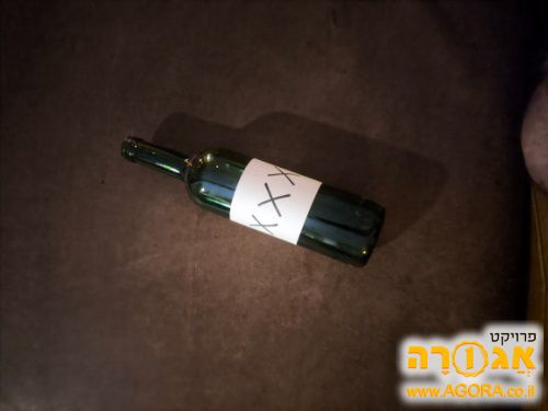 דימוי בקבוק אלכוהול מסרטים מצוירים