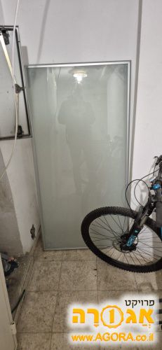 שולחן