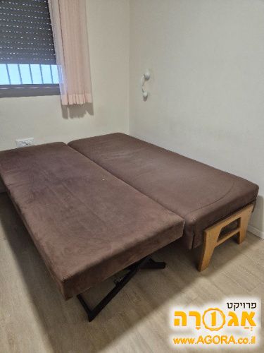 מיטת יחיד נפתחת
