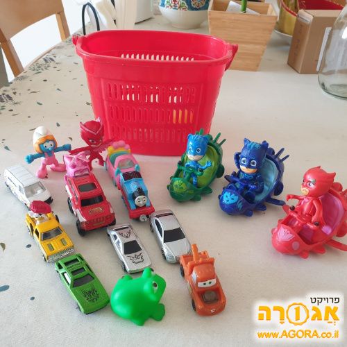 כוח פיג'יי, מכוניות וצעצועי מים