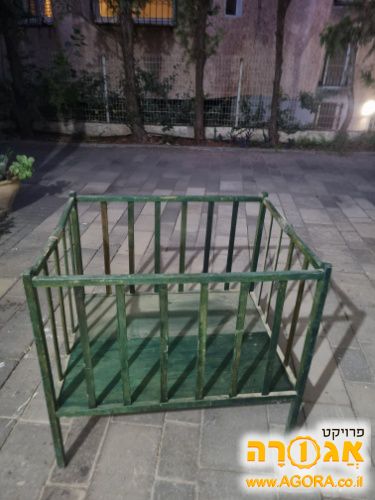 לול לתינוק