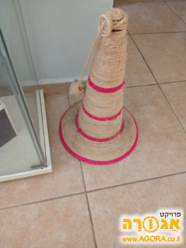 מתקן גירוד לחתולים