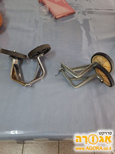2 זוגות גלגלי עזר