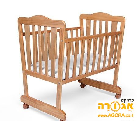 עריסה מעץ לתינוק עד 3 חודשים
