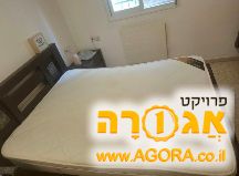 מזרון זוגי סטנדרטי במצב מצוין