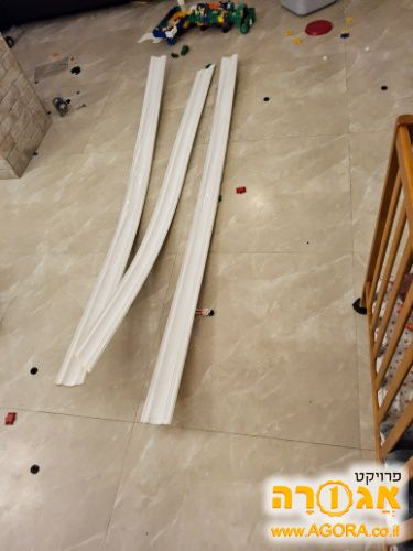 קרניזים לתקרה