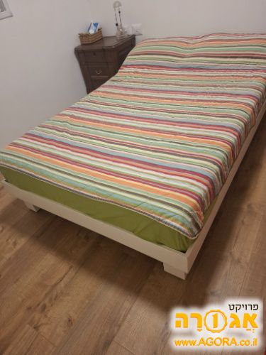 מיטה וחצי + מזרון