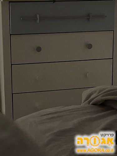 שידת החתלה