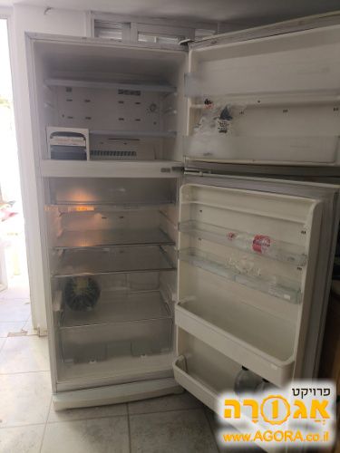 מקרר sharp גדול