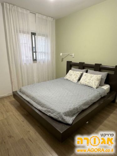 מיטה זוגית